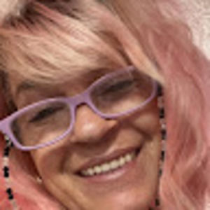 Meet your Posher, Ilona